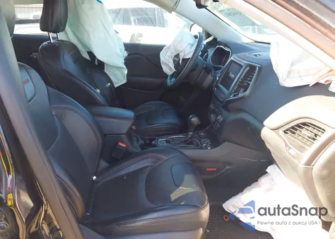 2022 Jeep Cherokee Trailhawk 4X4 z USA, uszkodzony, nr VIN 1C4PJMBXXND504715